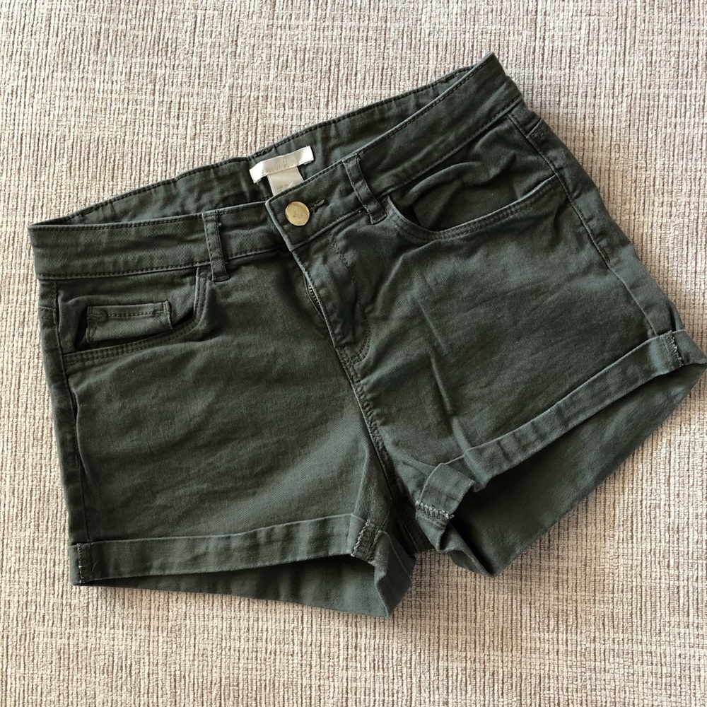 Dark olive jean shorts size 4 (juniors)